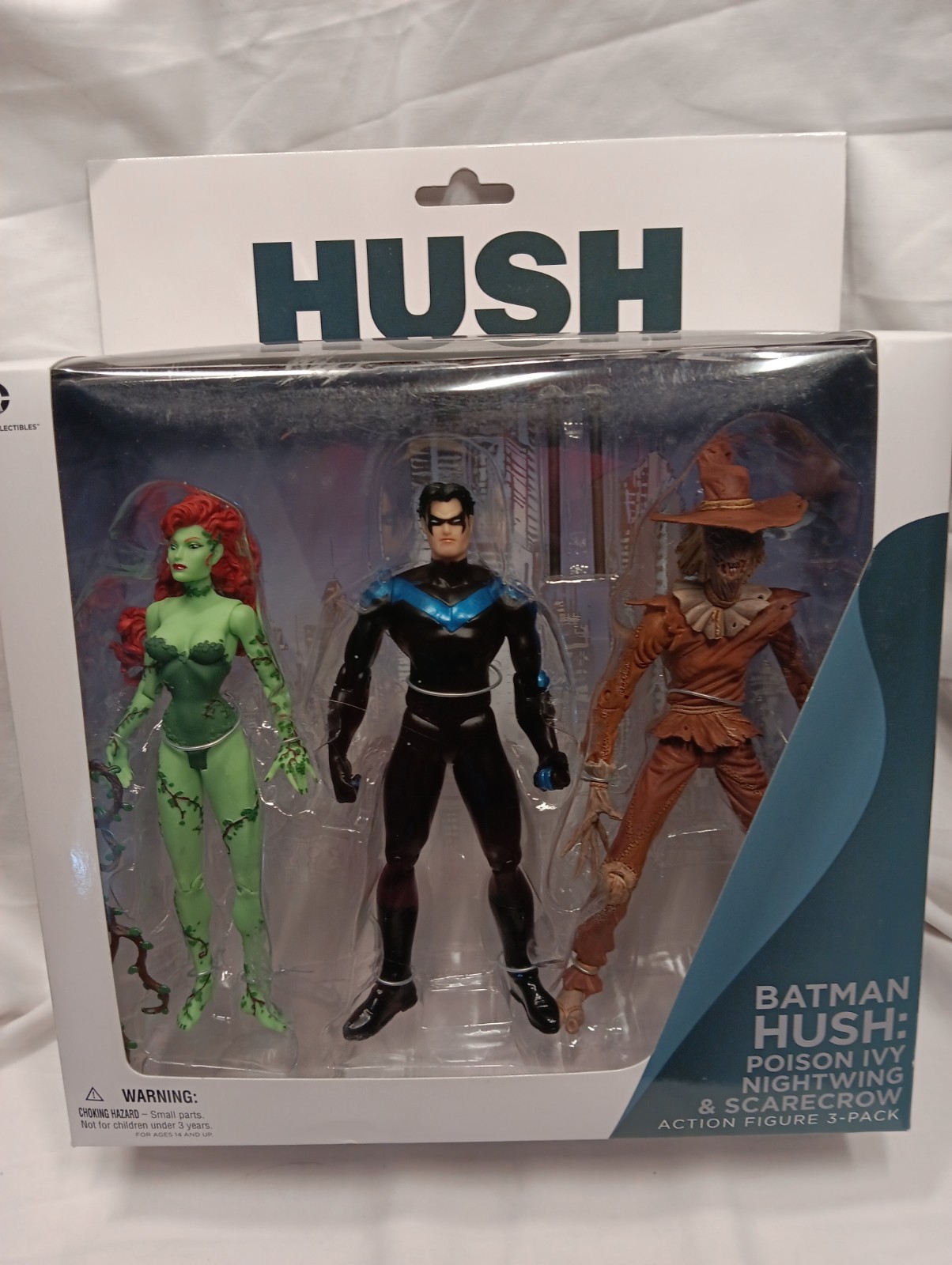 Batman HUSH Poison Ivy, Nightwing And Scarecrow A12013