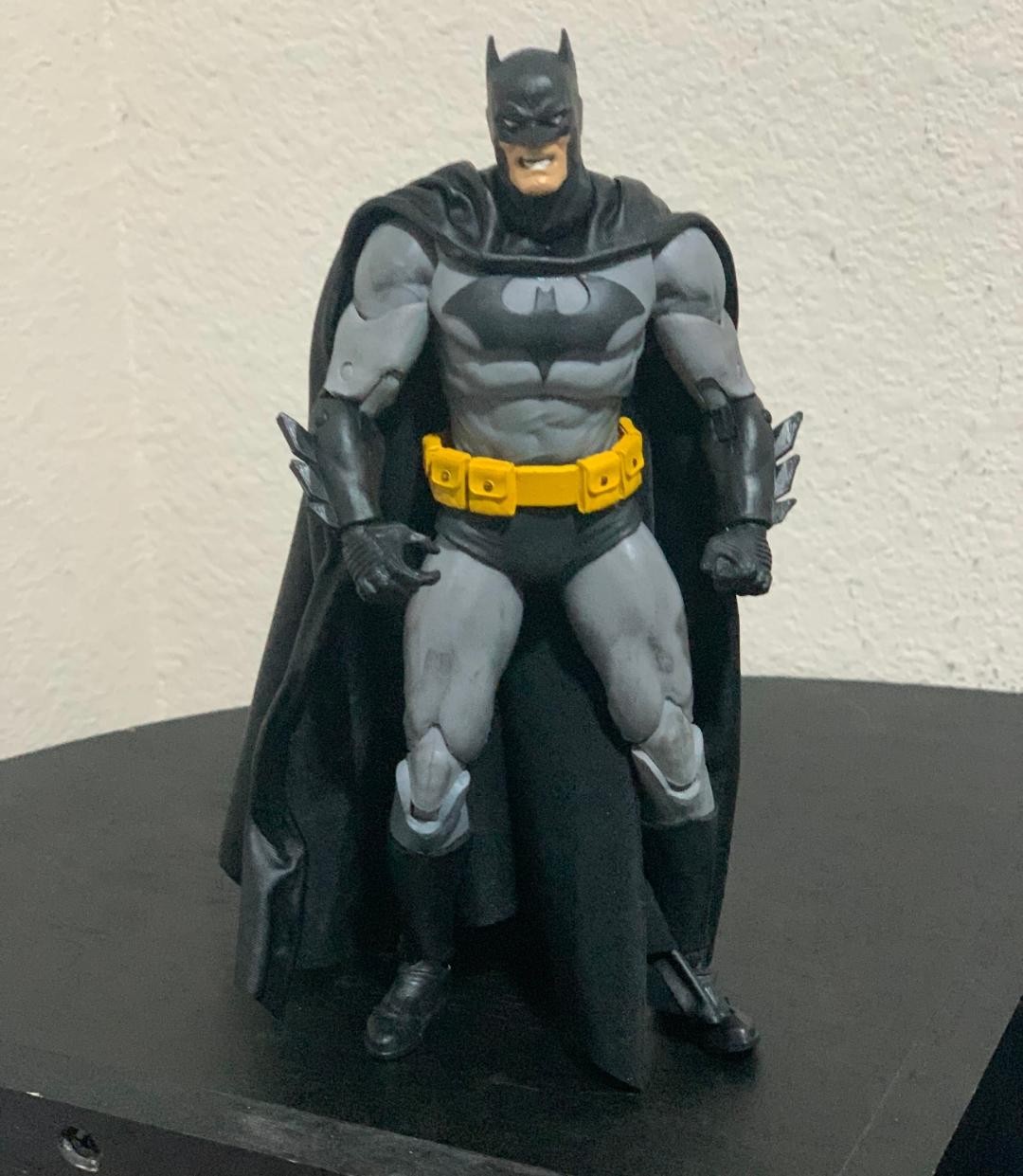 Custom Batman Mcfarlane wired cape 1 1/12 figure DC Multiverse