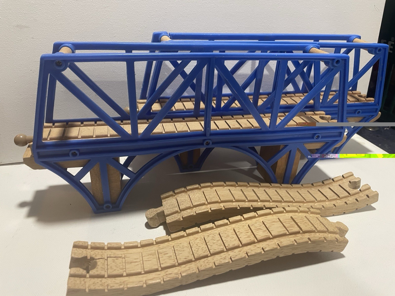 Thomas & Friends Wooden Railway 2 Sodor Bay Bridges w/ 2 Riser Pieces
