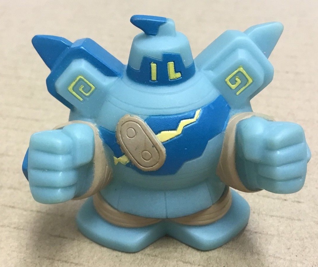 B. 2011 Pokemon Finger Puppet Golurk Figure Gotta Catch Them All Nintendo Bandai