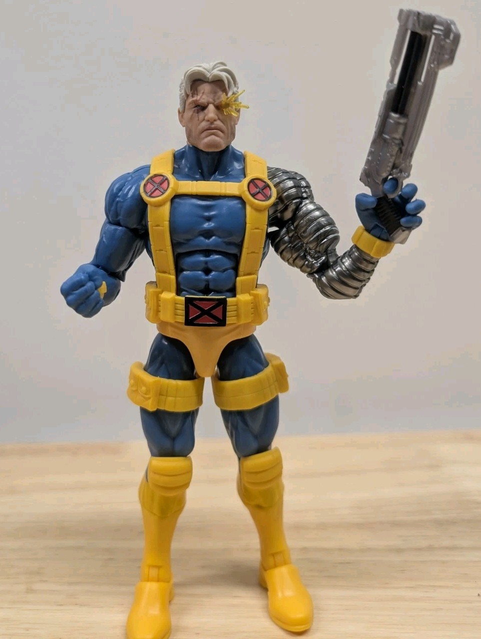 Hasbro Marvel Legends X-Men Cable 6” Action Figure ( Zabu BAF)