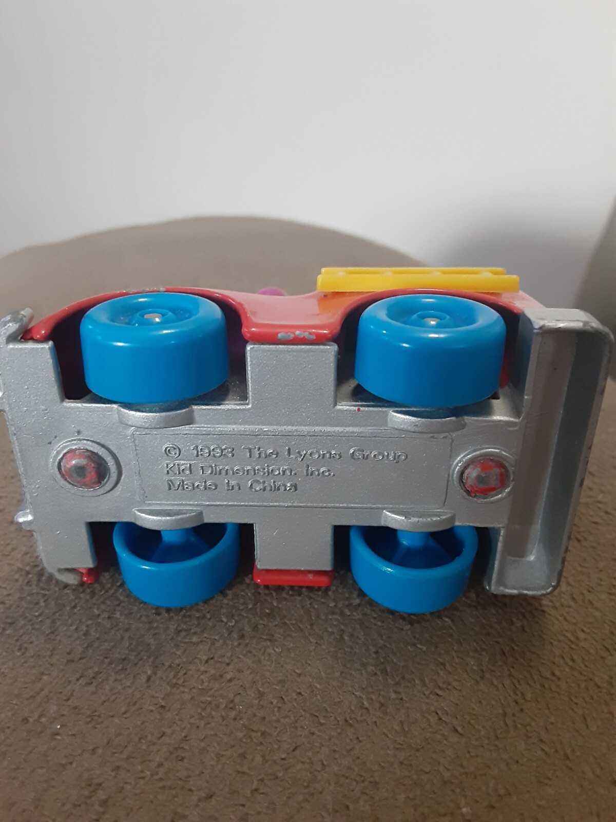 Barney The Dinosaur Lyons Group Fire Truck Engine Die Cast Car 1993 Toy Car