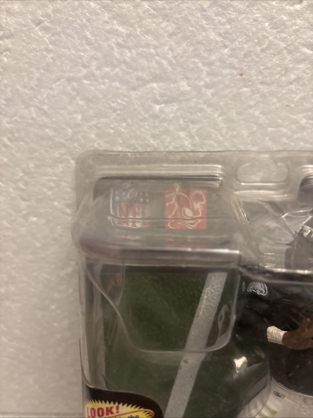 MCFARLANE MICHAEL VICK NFL SERIES 28 EAGLES QB BLACK SHIRT VARIANT #248/500