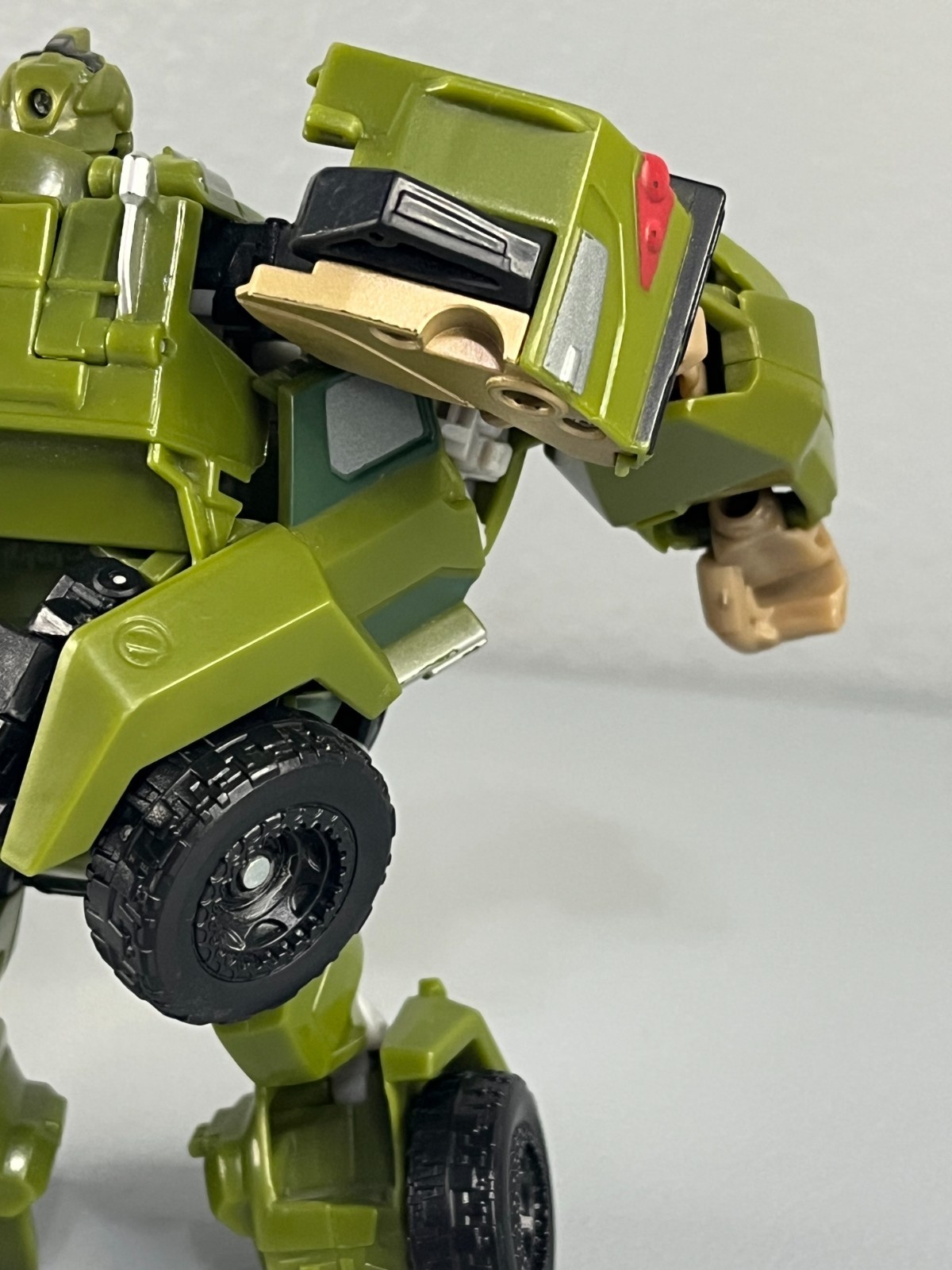 Hasbro Transformers Prime 2011 First Edition Voyager Class Bulkhead