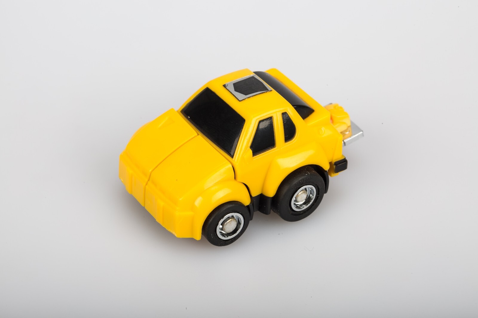 TRANSFORMERS G1 Reissue Hubcap Free SpeedPAK shipping