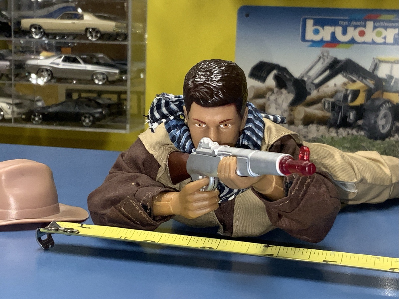 Unbranded Generic Cowboy Laying Down Non Poseable Figure