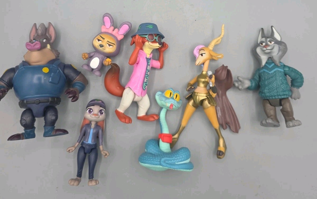 Disney Zootopia 2 Movie ADVENTURE 7 PACK Pawbert Finnick Gary gazelle 3&Prime; Figures
