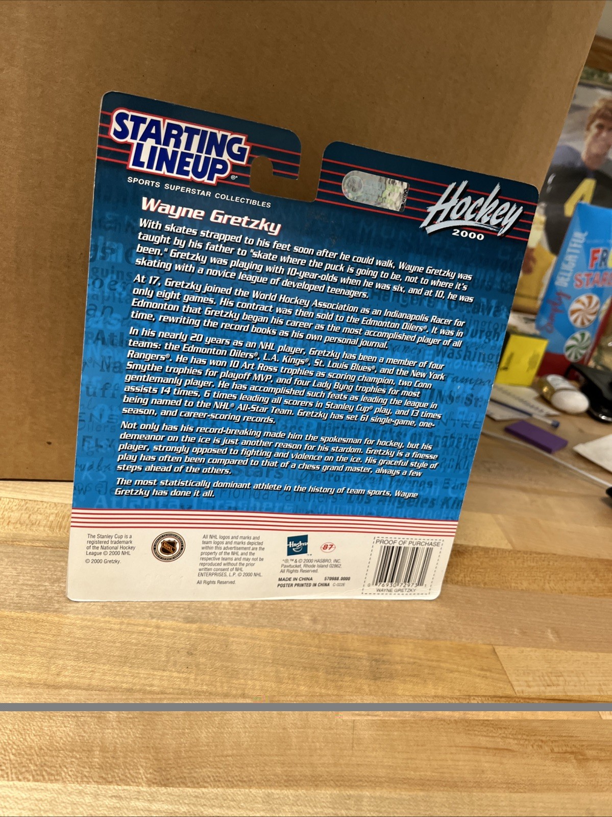 2000 Kenner Starting Lineup – Wayne Gretzky Special Poster Edition. Box 312