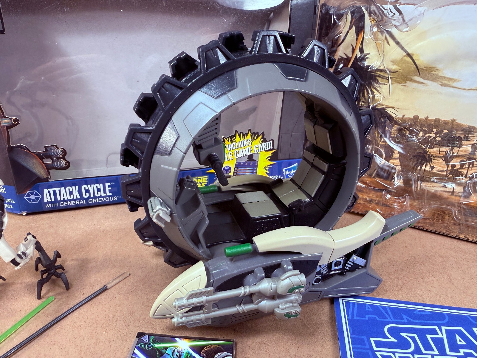 Hasbro Star Wars Clone Wars General Grievous & Attack Cycle Action Figure w Box