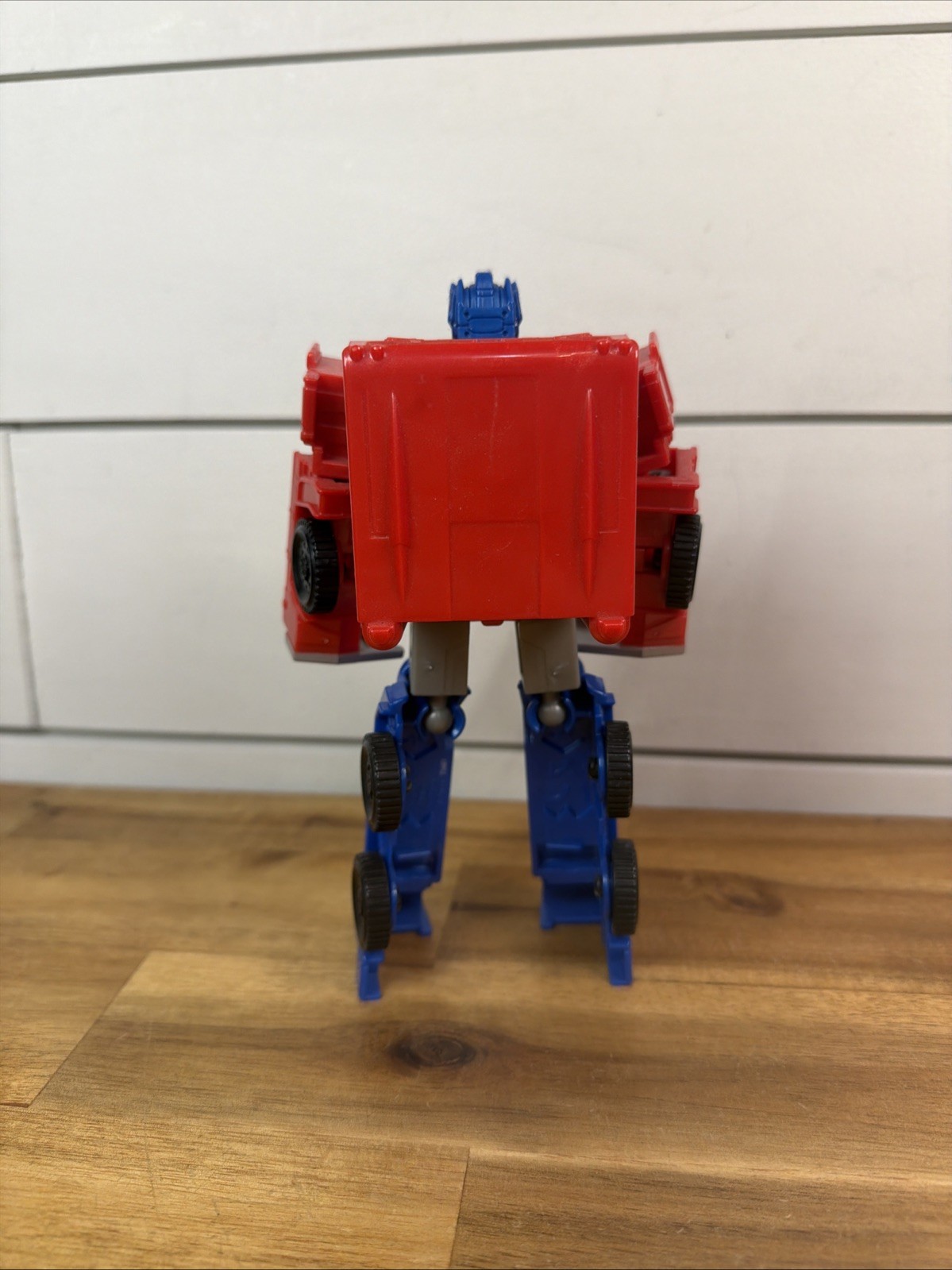 Transformers Authentics Alpha Class Optimus Prime Complete Ships Fast!