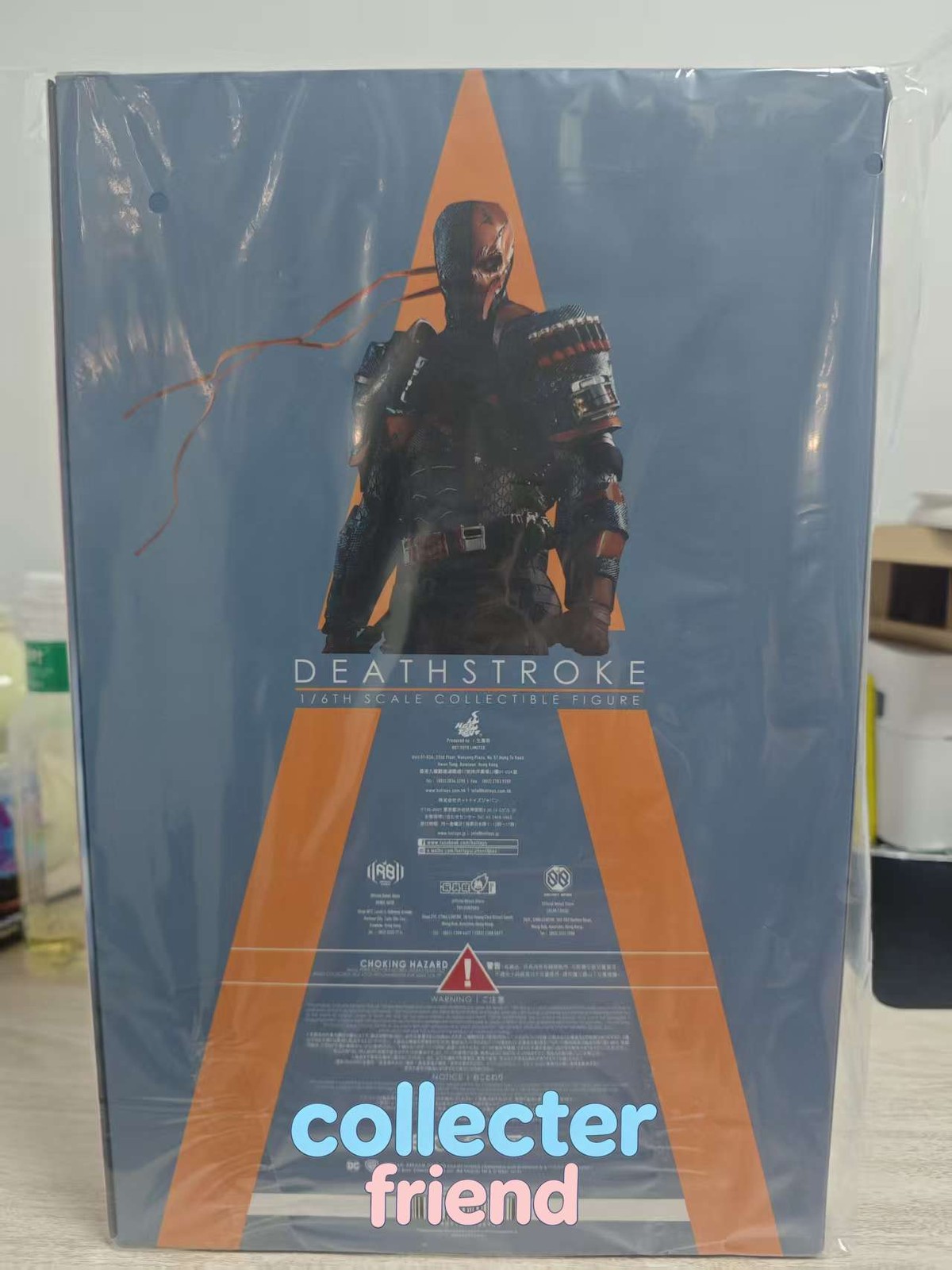 IN STOCK Hot Toys VGM30 Batman: Arkham Origins 1/6 Deathstroke Figure NEW