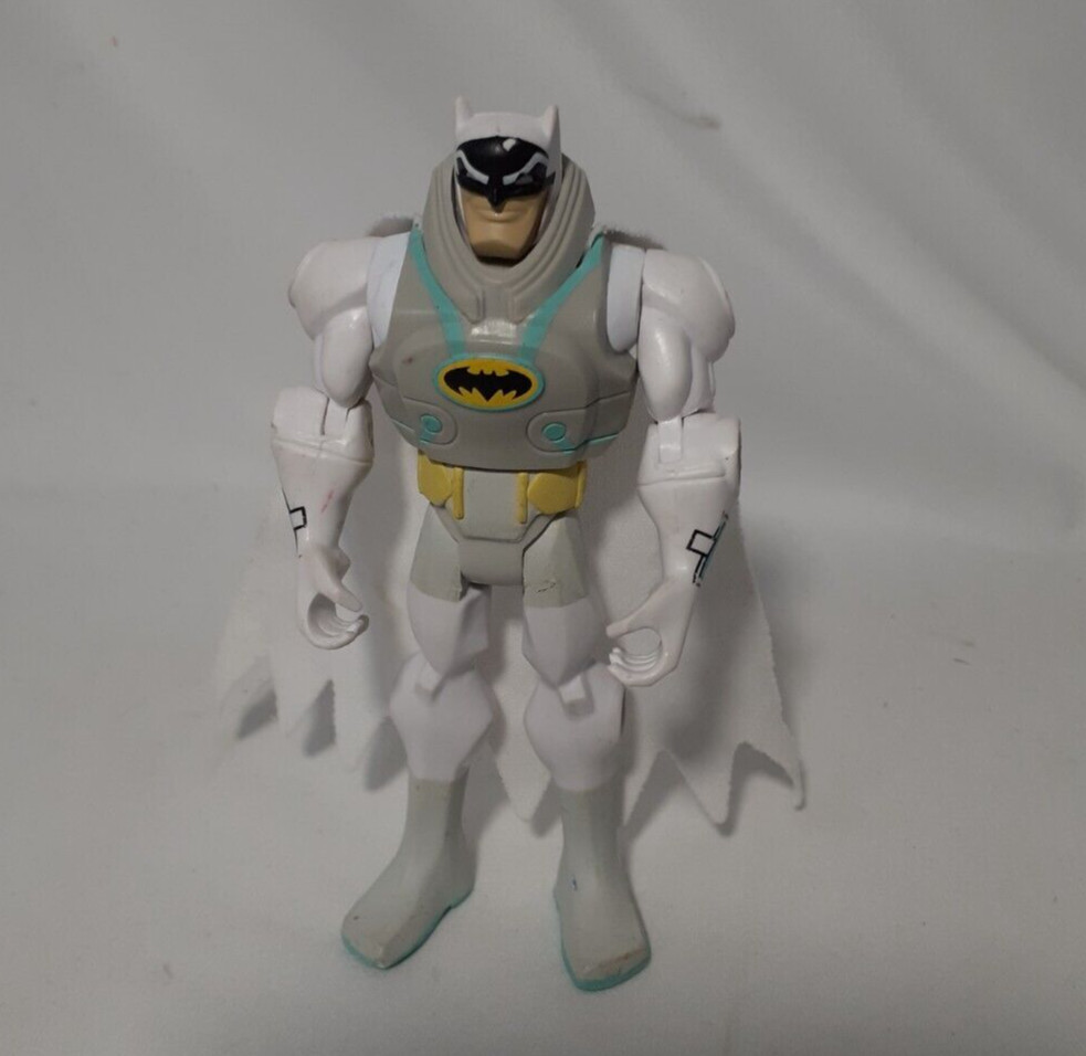 The Brave and the Bold Battle Ready Batman Action Figure, 5&Prime; White,