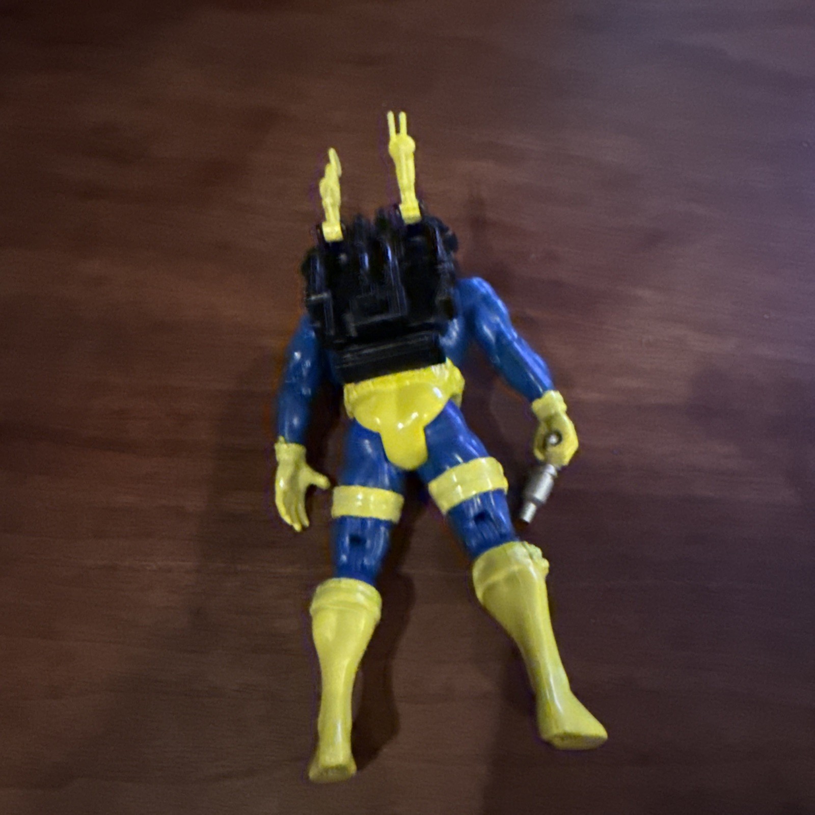 Uncanny X-Men Light Up Optic Blast Cyclops 5&Prime; Action Figure Complete 1993 ToyBiz