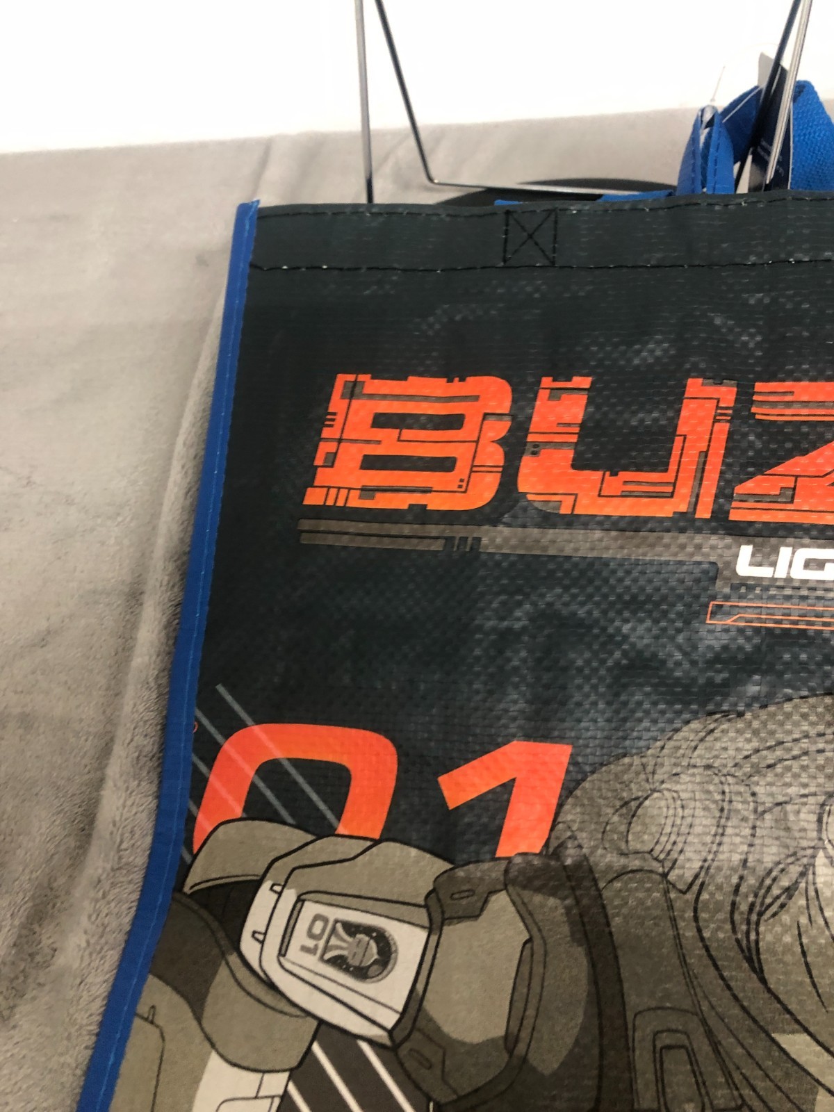 Buzz Lightyear Reusable Tyvek 13&Prime; x 18&Prime; Shopping Bag with Tags – Never USED –