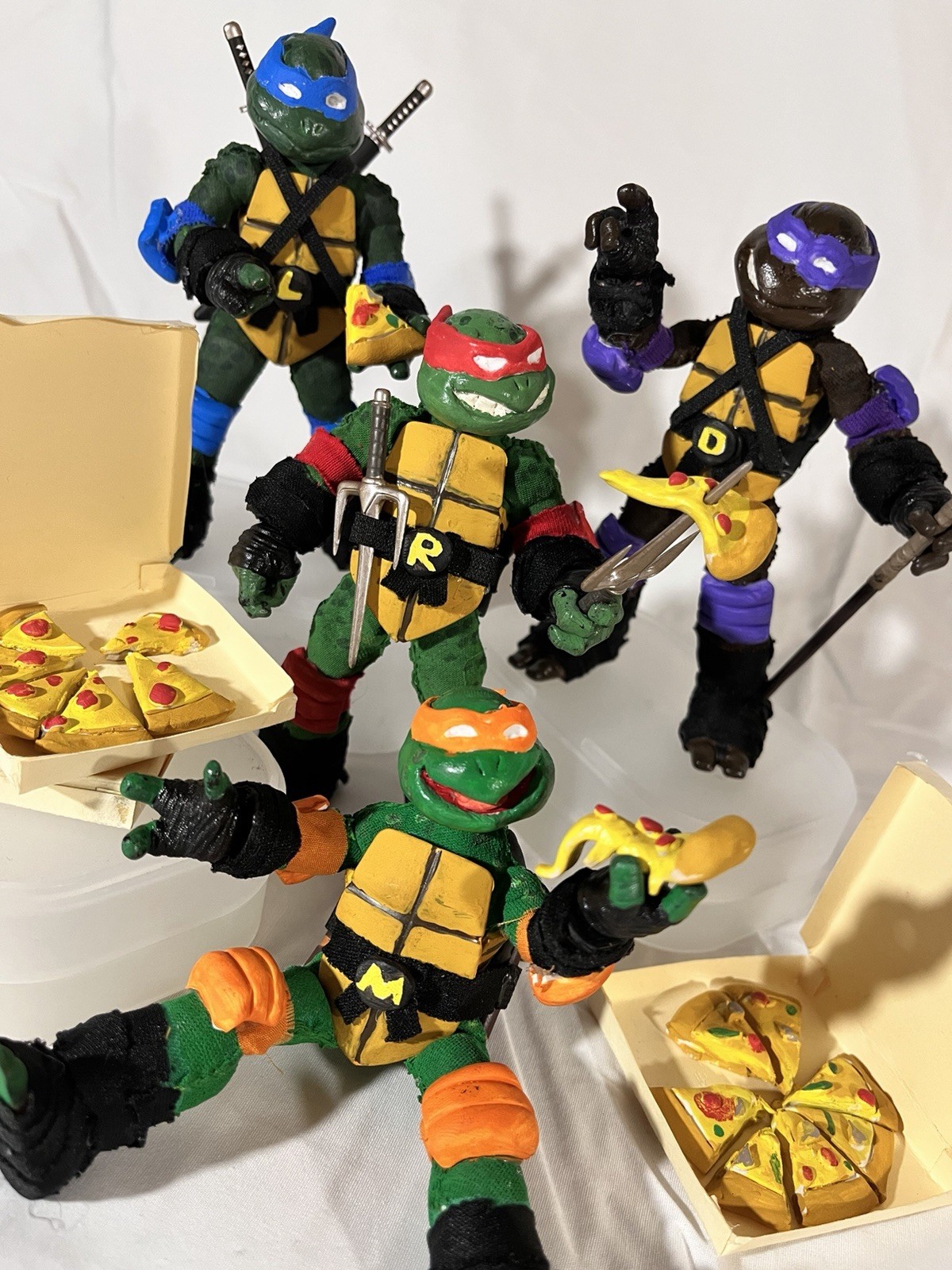 DYNA-DOLLS || DD-171 « TMNT & Turtle Van » || Custom 90s Inspired Figure Set
