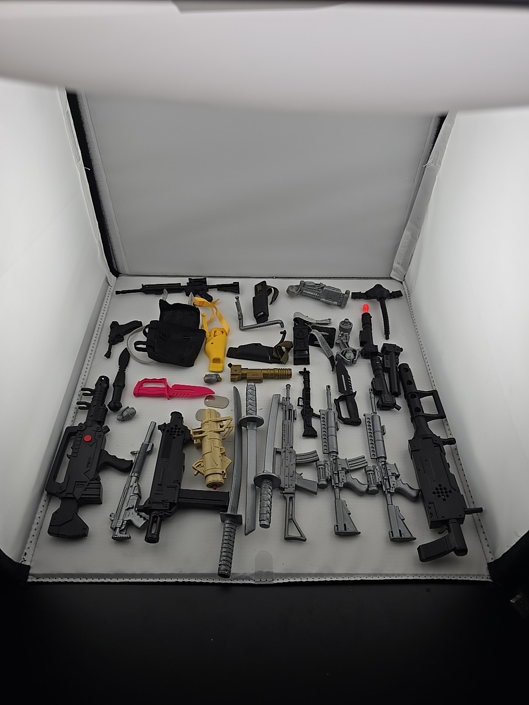 GI Joe Weapons Lot of 34 Pieces Guns Rocket Launchers Knives Holsters Backpack