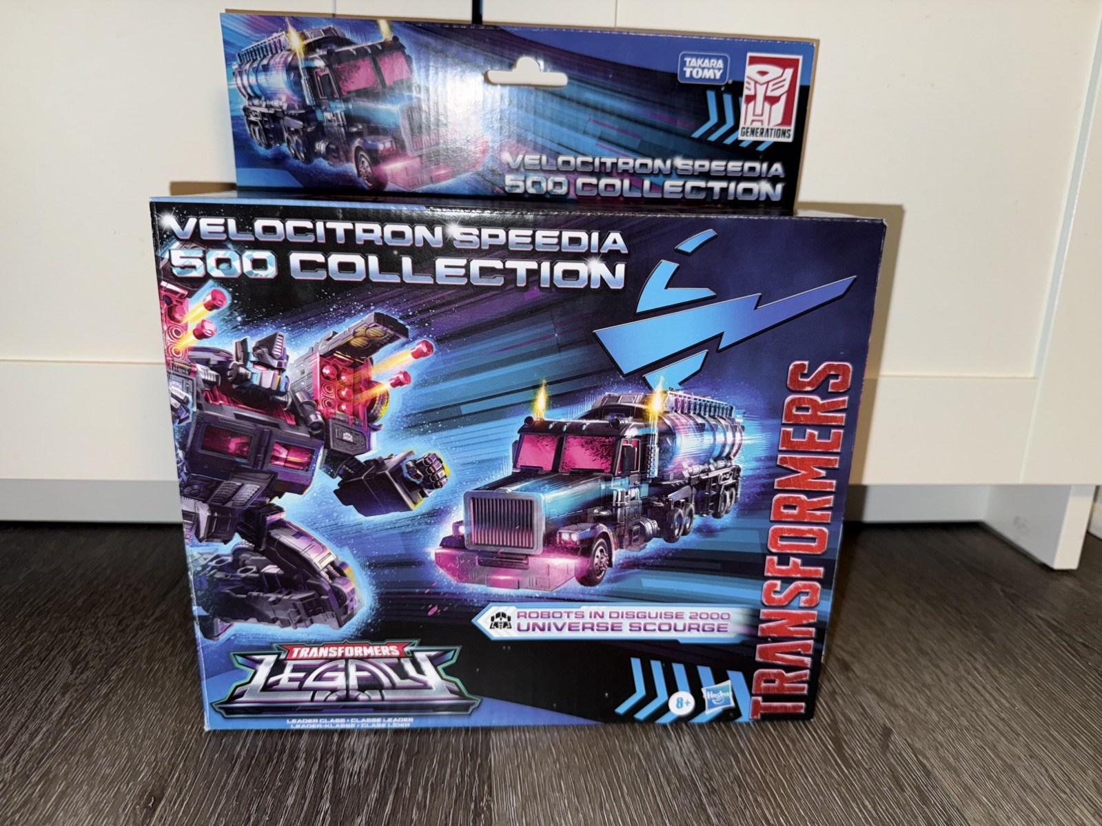 (2022) Hasbro: Transformers Legacy Velocitron Speedia 500 Leader Class Scourge