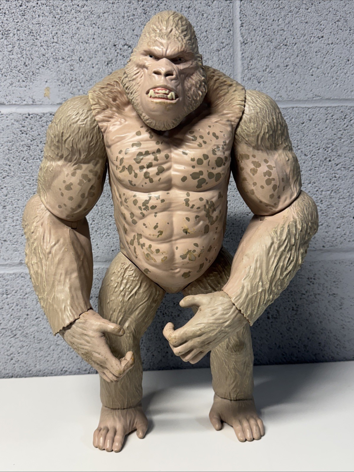 Rampage Movie Mega George Gorilla Jumbo 16&Prime; Action Figure Articulated