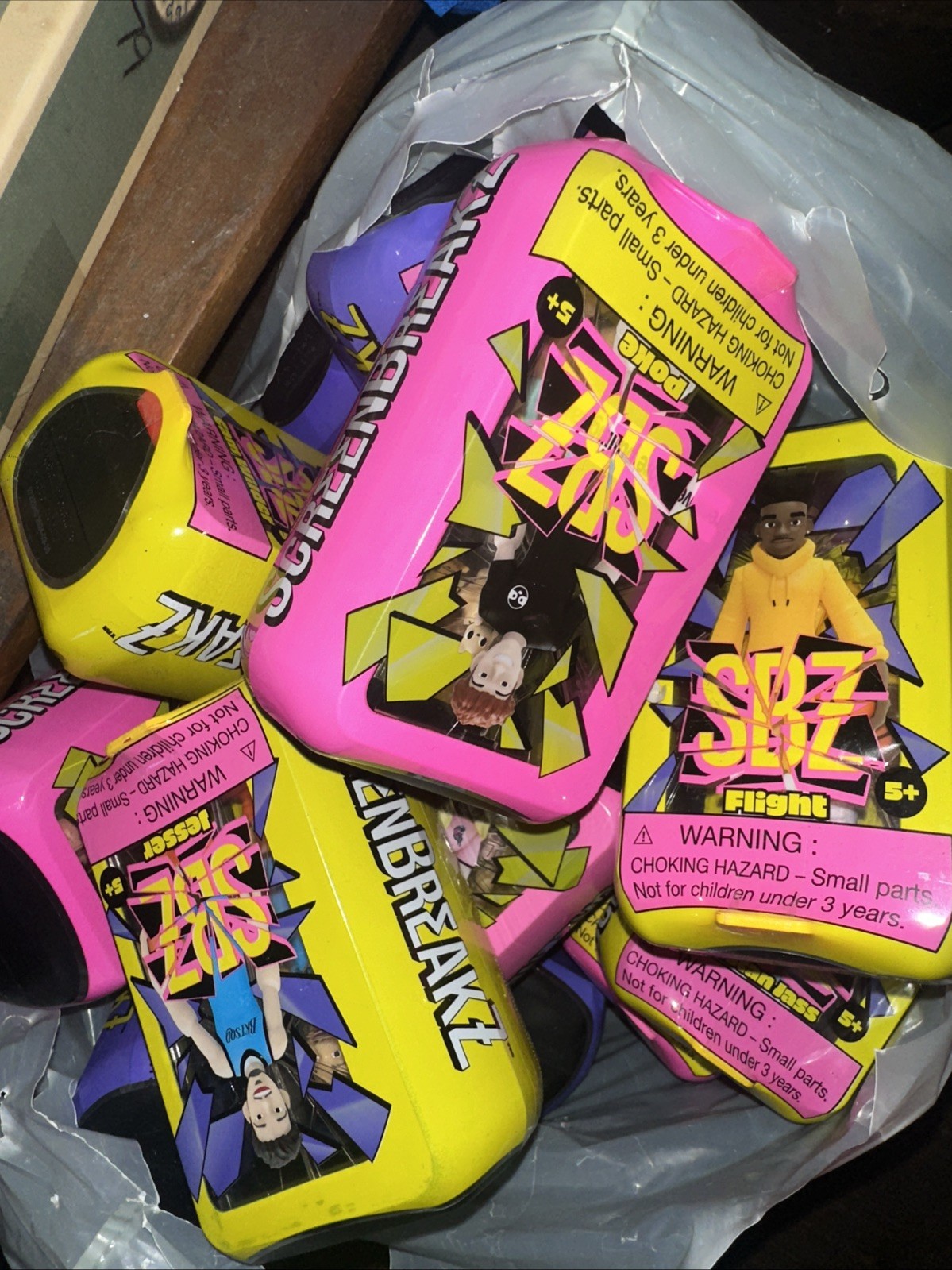 Screen Breakz SBZ Lot of 5 – ShanePlays, Craftee, Poke, RyGuyRocky, BrittPlays