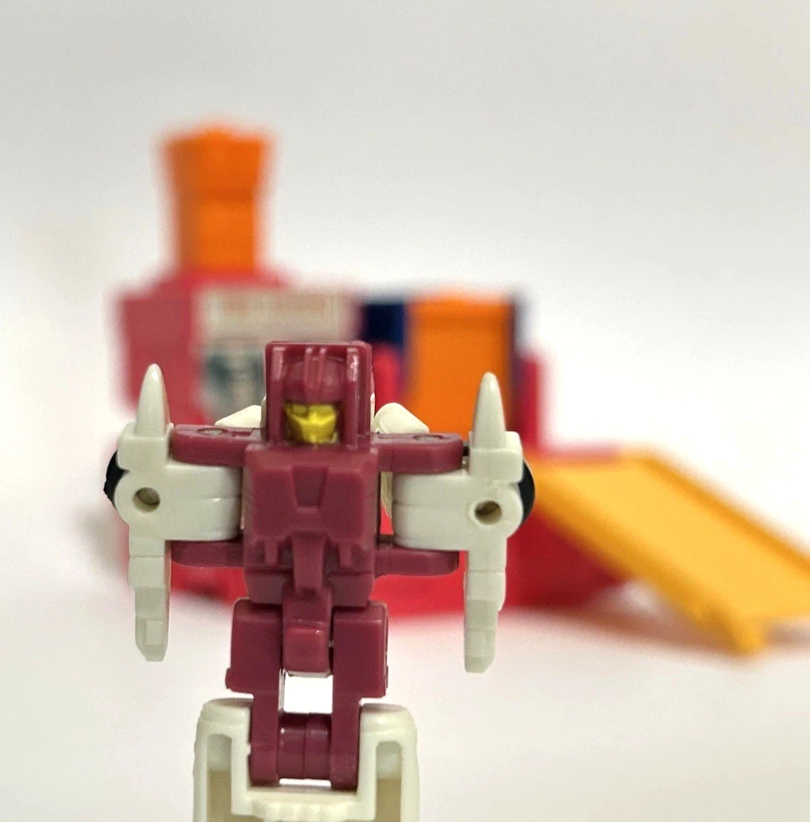 “Transformers” Hot House – Micromaster Fire Station, G1 complete