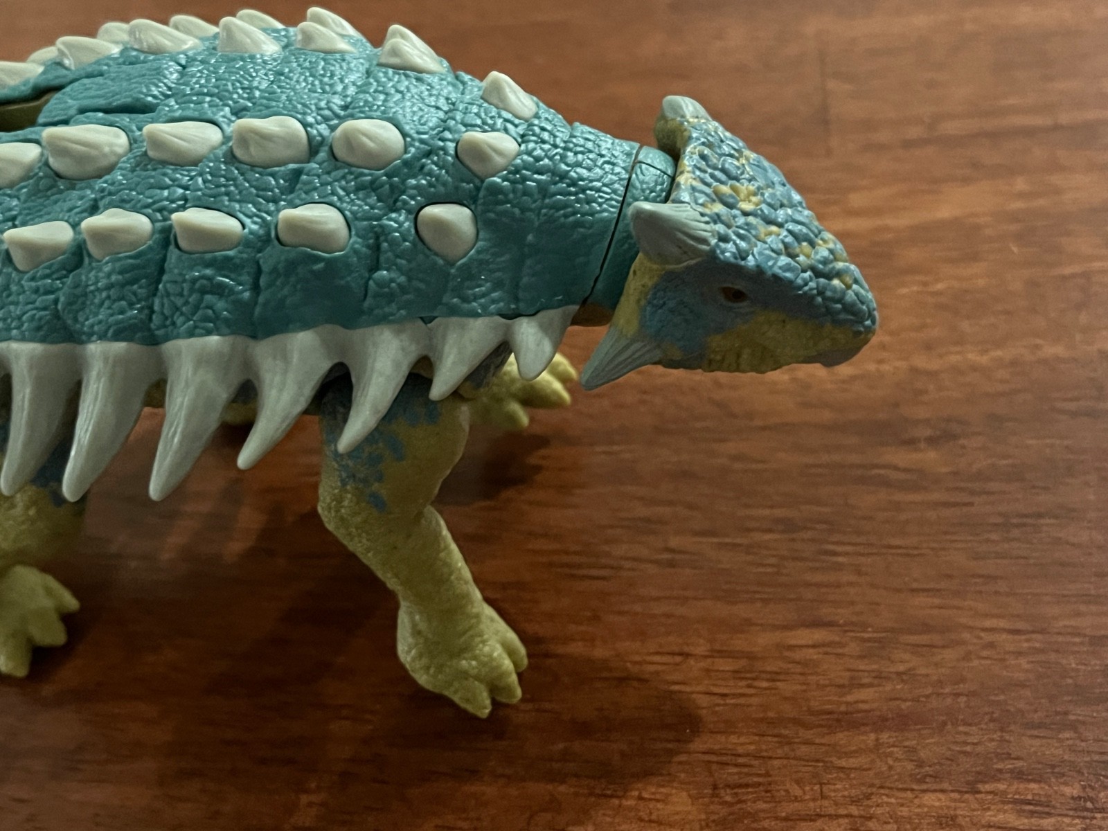 Jurrassic World Roar Attack Ankylosaurus Dinosaur Figure Loose