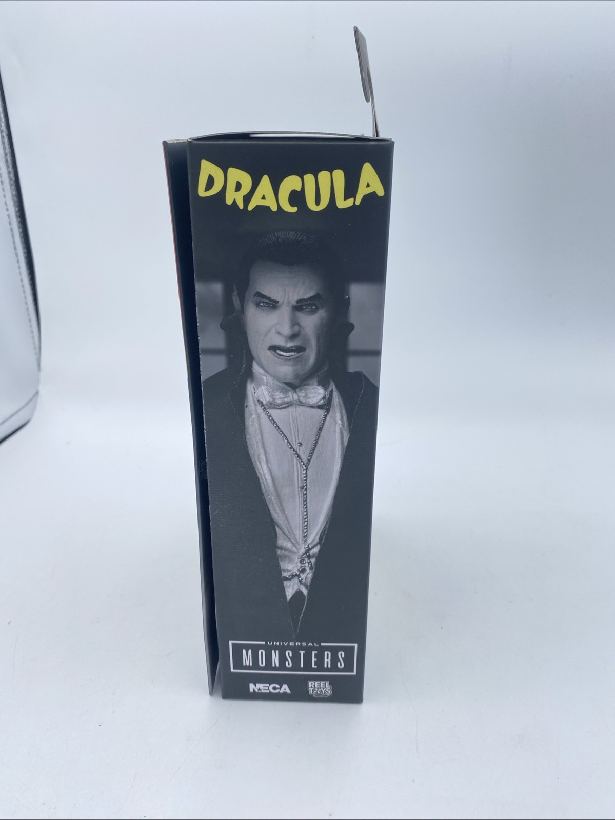 ULTIMATE COUNT DRACULA 7&Prime; NECA BLACK & WHITE ACTION FIGURE HORROR Nice Box NEW