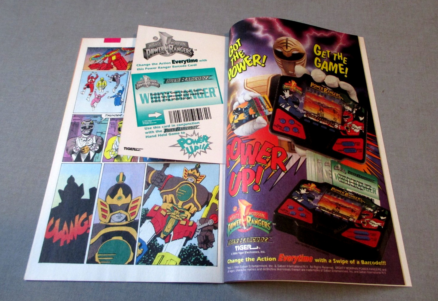 1994- SABANS MIGHTY MORPHIN POWER RANGERS NO.1 COMIC BOOK-W-CARD- NM+ OR BETTER
