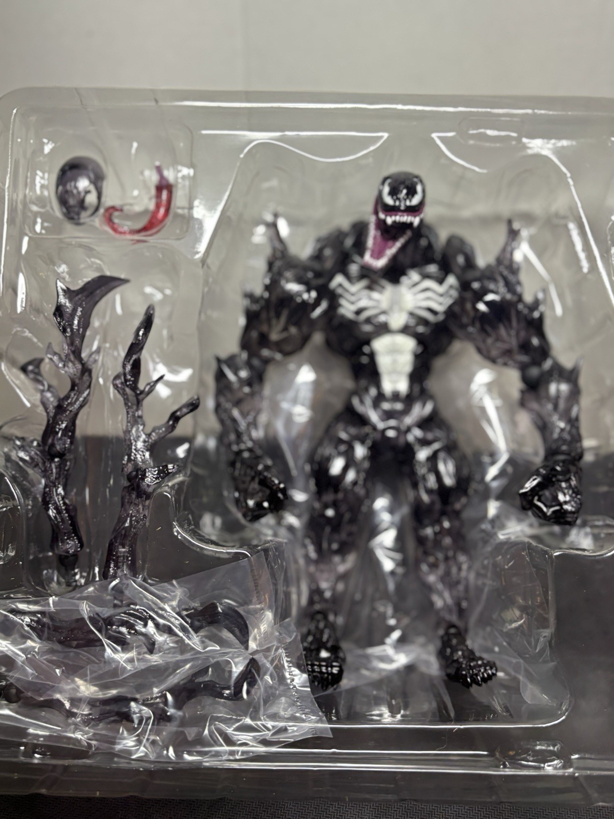 Kaiyodo Amazing Yamaguchi Marvel Comic Venom Action Figure