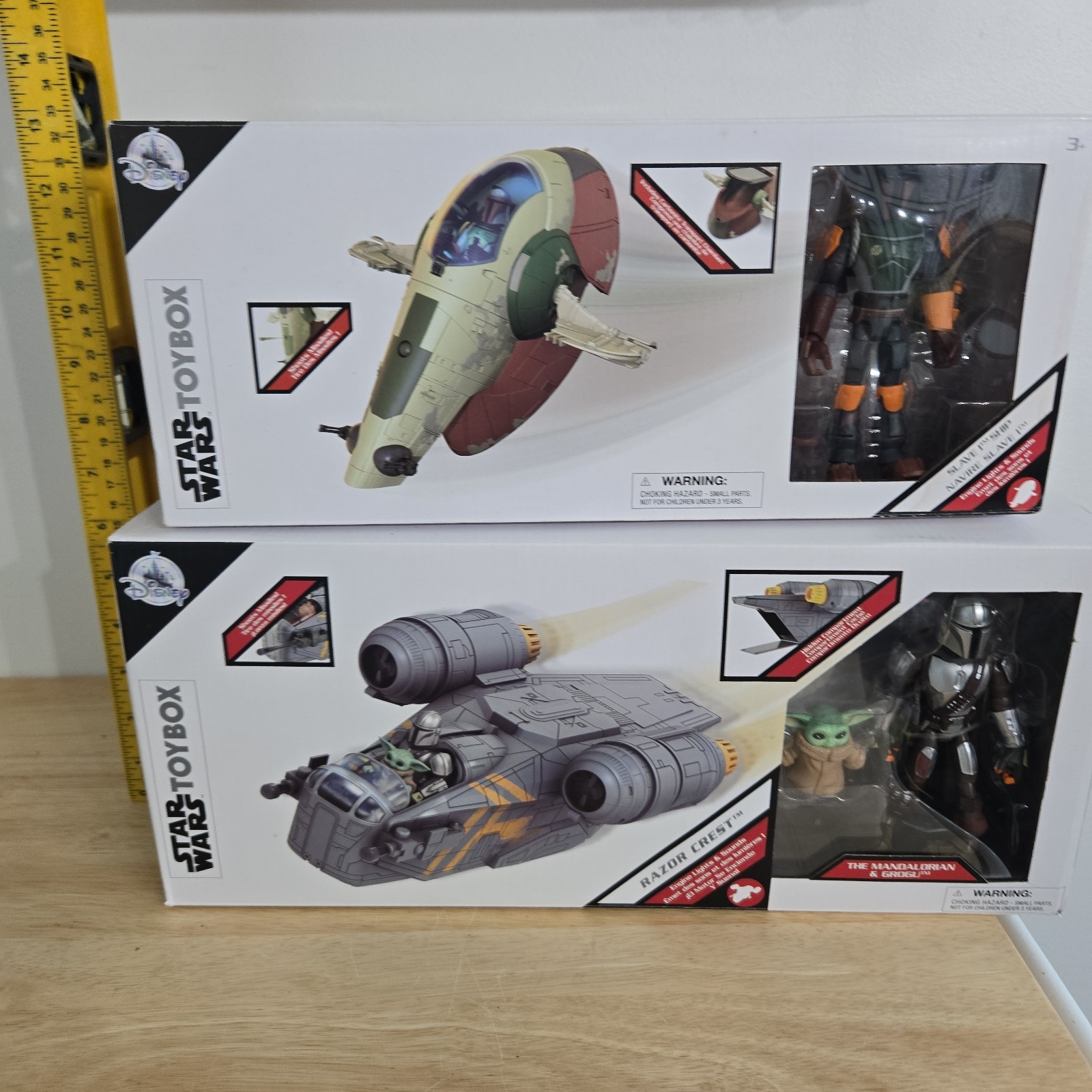 Disney Star Wars Toybox Razor Crest Mandalorian Grogu Boba Fett Slave Ship Set