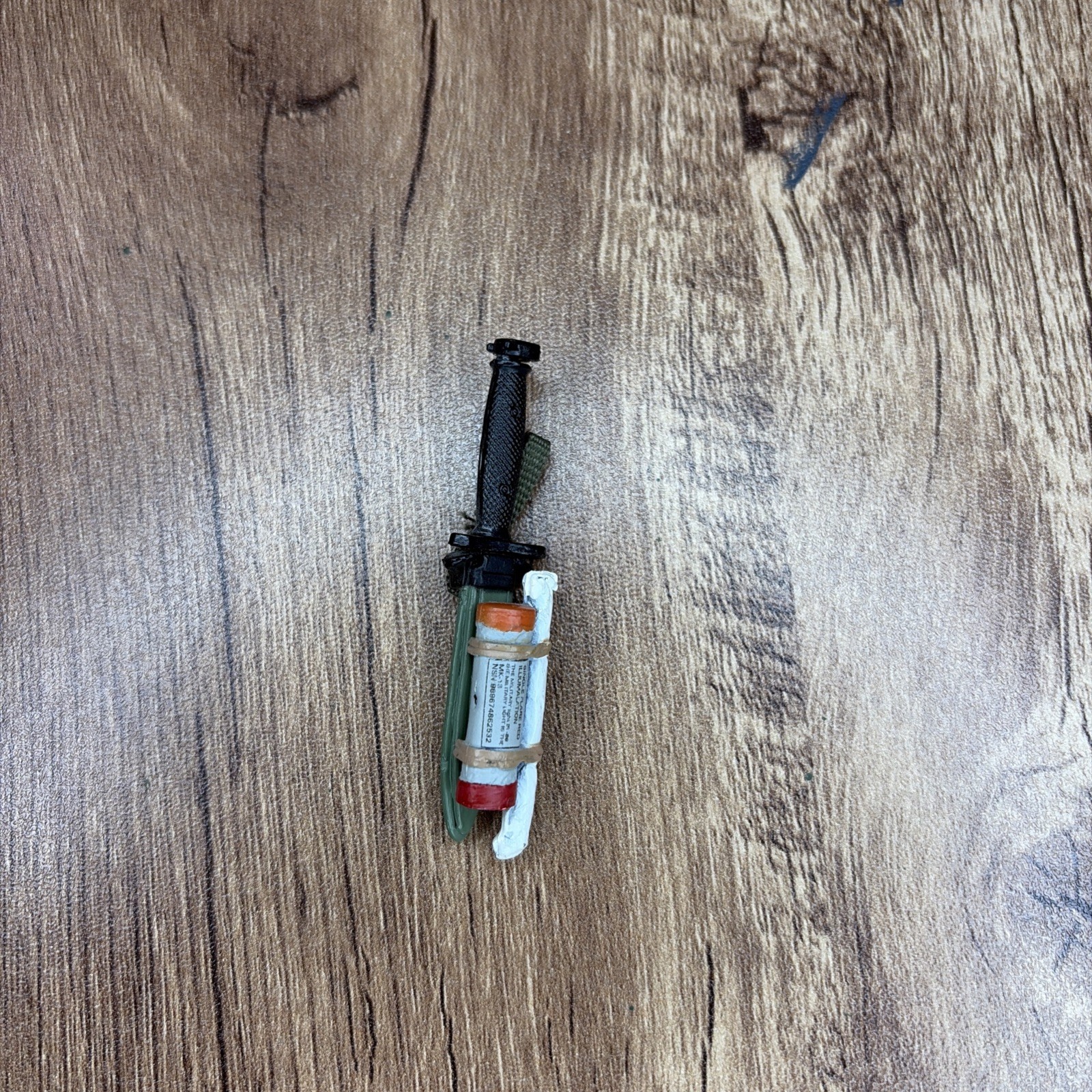 1/6 SCALE SURVIVAL KNIFE w/SHEATH