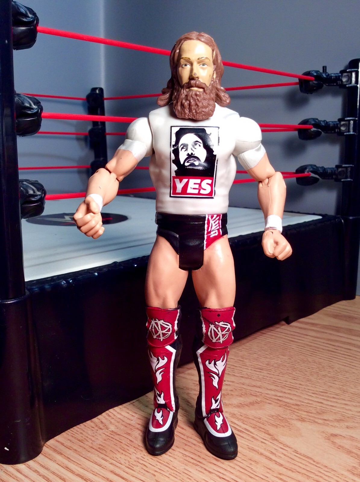 WWE Daniel Bryan Wrestling Action Figure with YES Movement – Mattel 2012