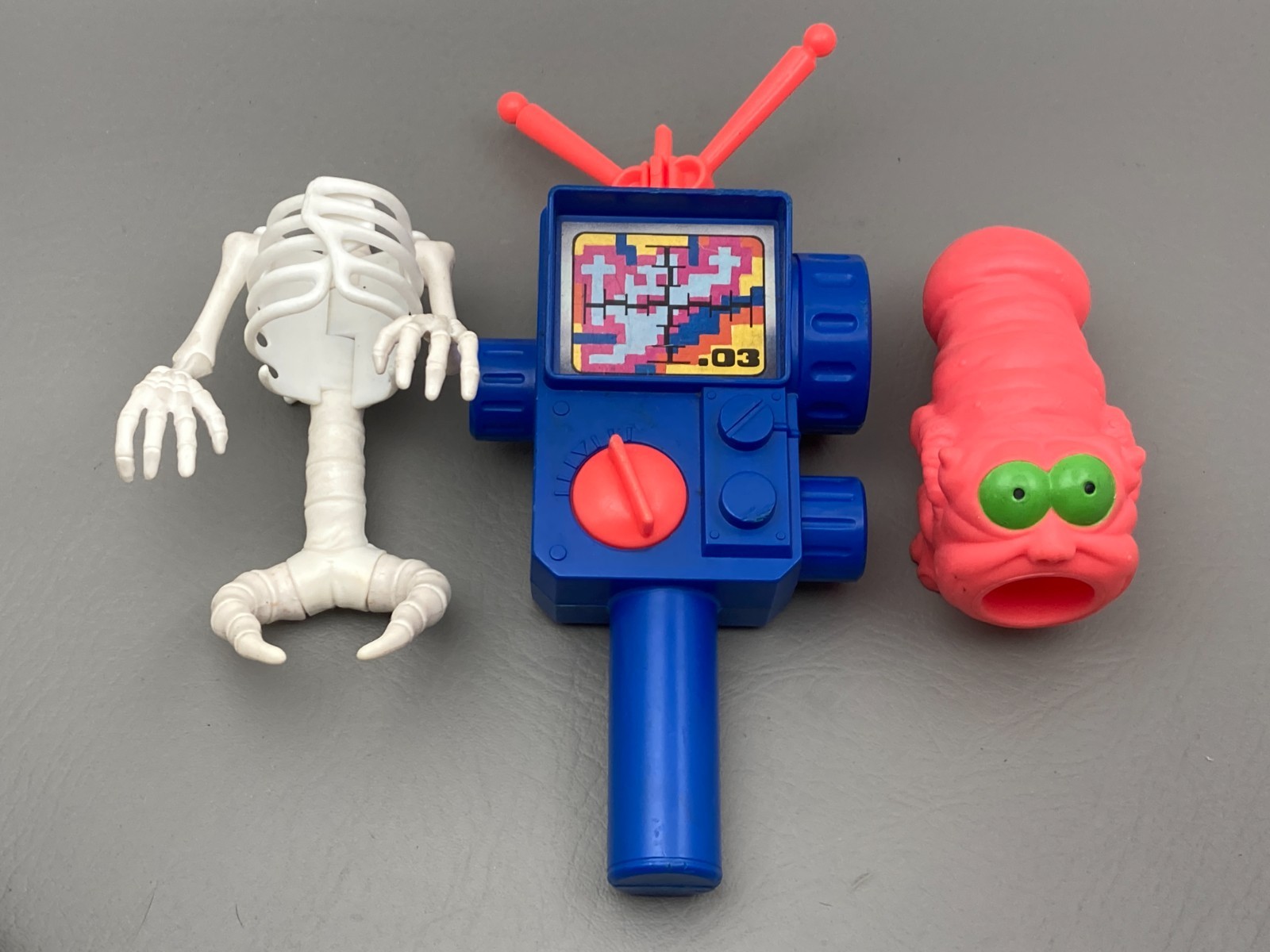 Vintage Ghostbusters Toys Action Figure Parts PKE Meter Bad to The Bone & Ghost