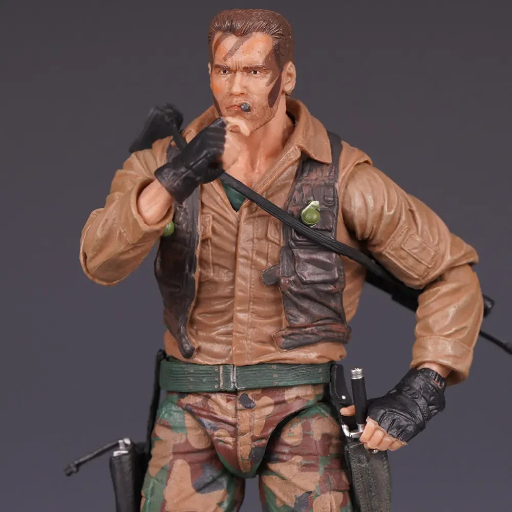 NECA Predator Jungle Extraction Dutch Arnold Schwarzenegger 7&Prime; Action Figure