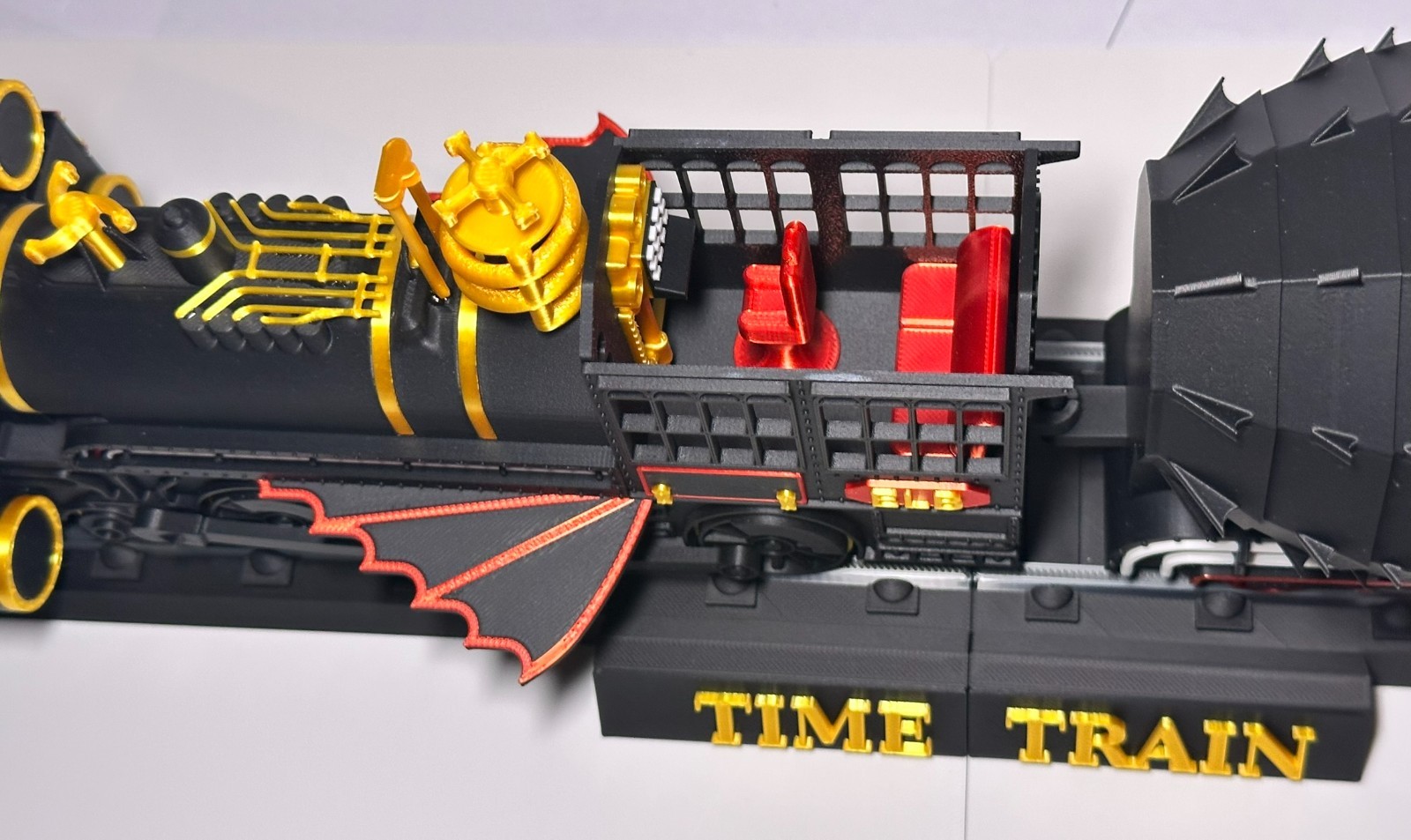 Back To The Future Part 3 Time Train Locomotive with Carriage – 3D Printed