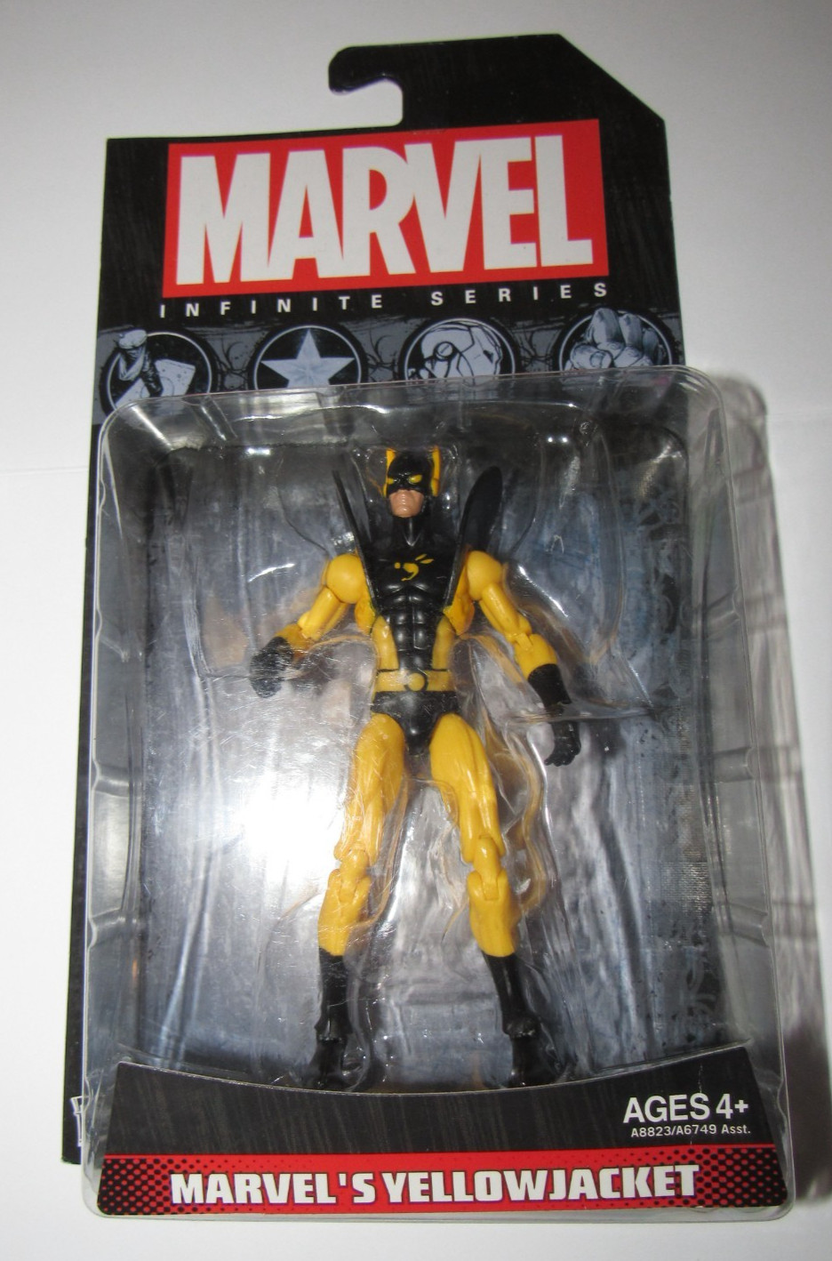 Marvel Universe 3.75 action figure Yellow Jacket Infinite series NEW