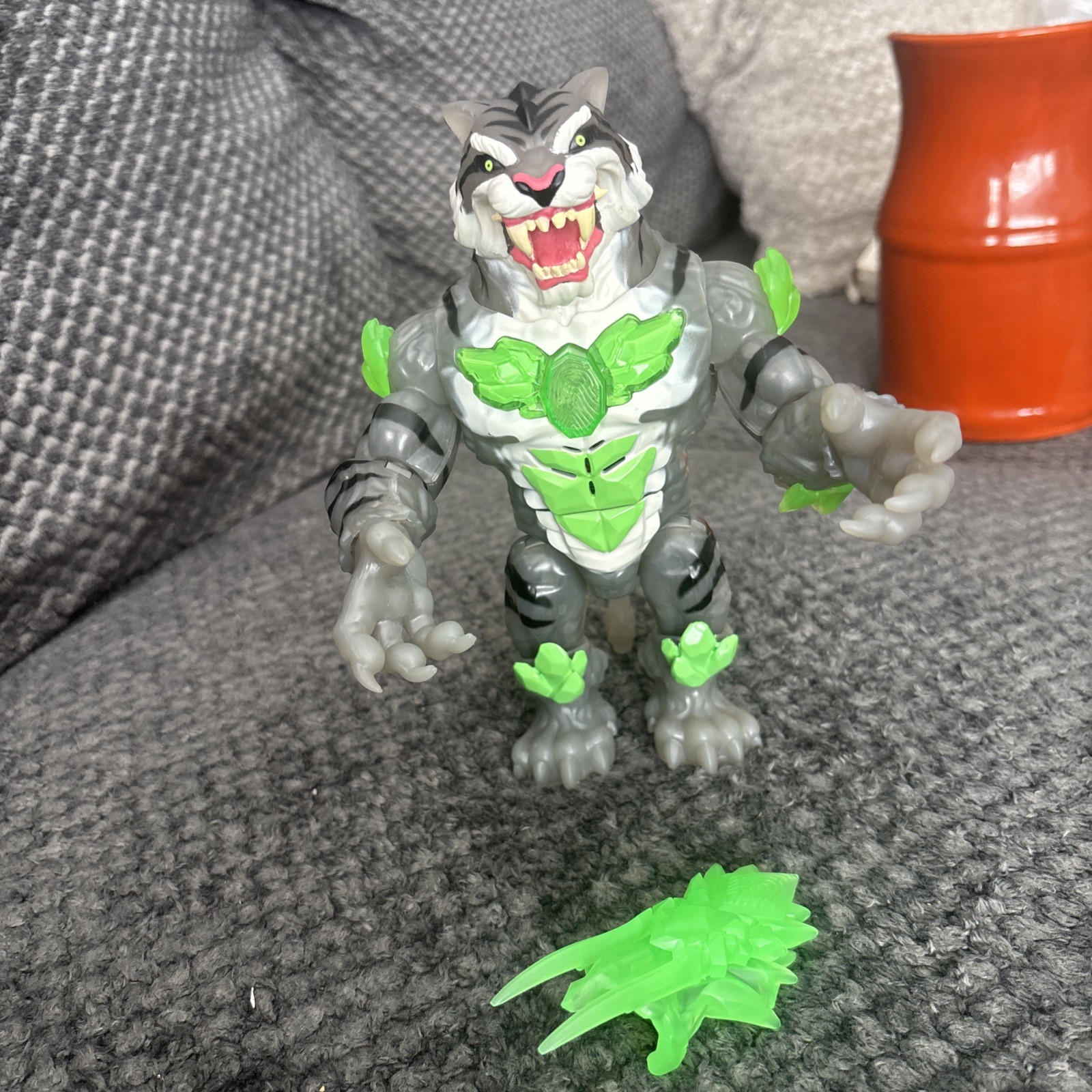 Beast Lab Big Cat Creator Action Figure Experiment Striped Tiger 7.5” Works