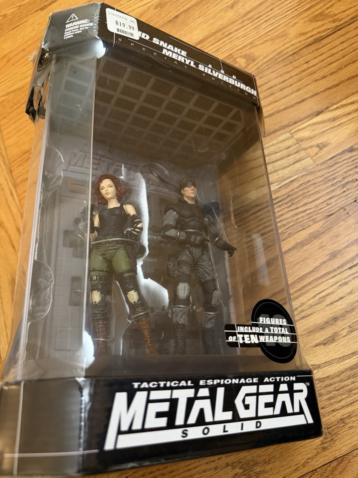 Metal Gear Solid Snake & Meryl Silverburgh Figure Set McFarlane New Sealed