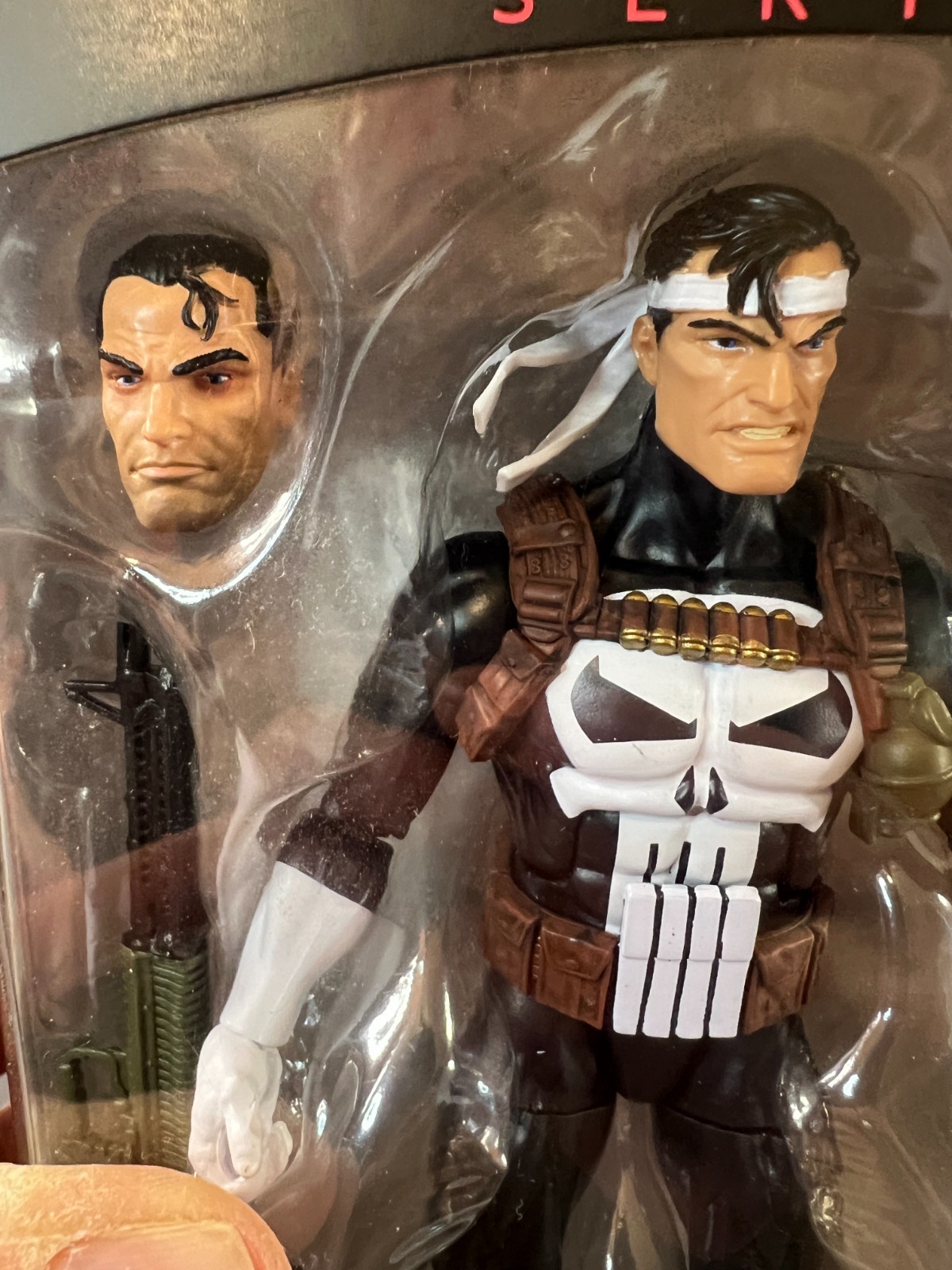 Marvel Legends THE PUNISHER Walgreens Exclusive NIB action figure