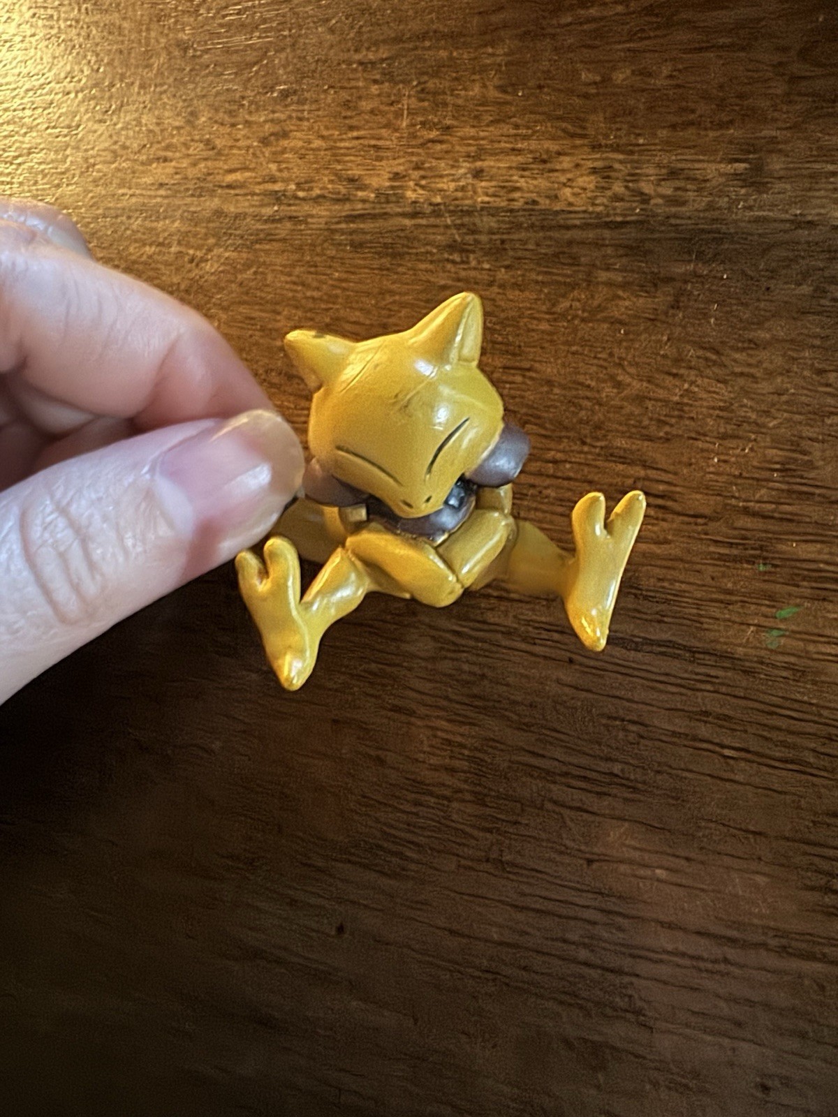 ABRA TOMY 1.5&Prime; Pokemon Figure CGTSJ Vintage Nintendo Toy Collectible