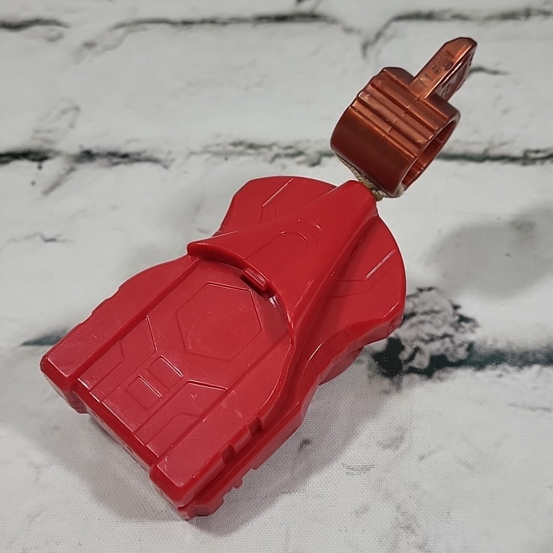 Beyblade Burst Left Spin String Pull Launchers Tomy Takara Lot Of 2 Red Blue