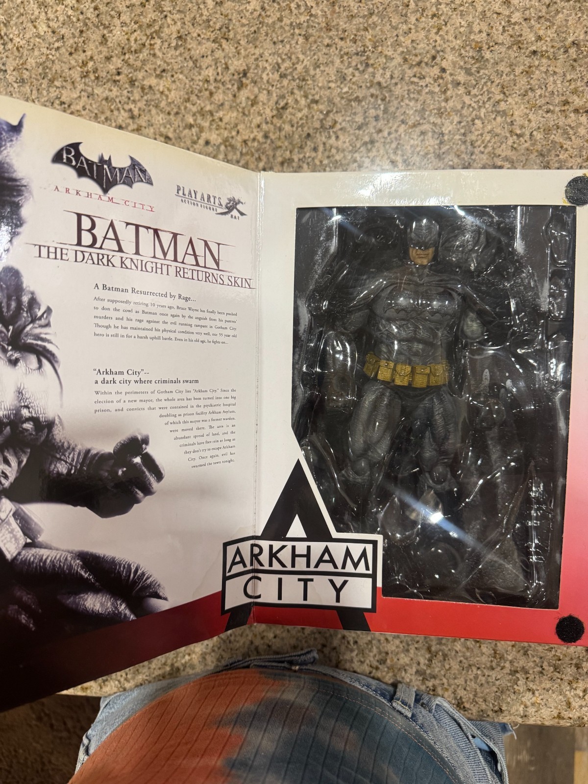 Play Arts Kai Action Figure No.4 BATMAN Arkham City Dark Knight Returns Skin