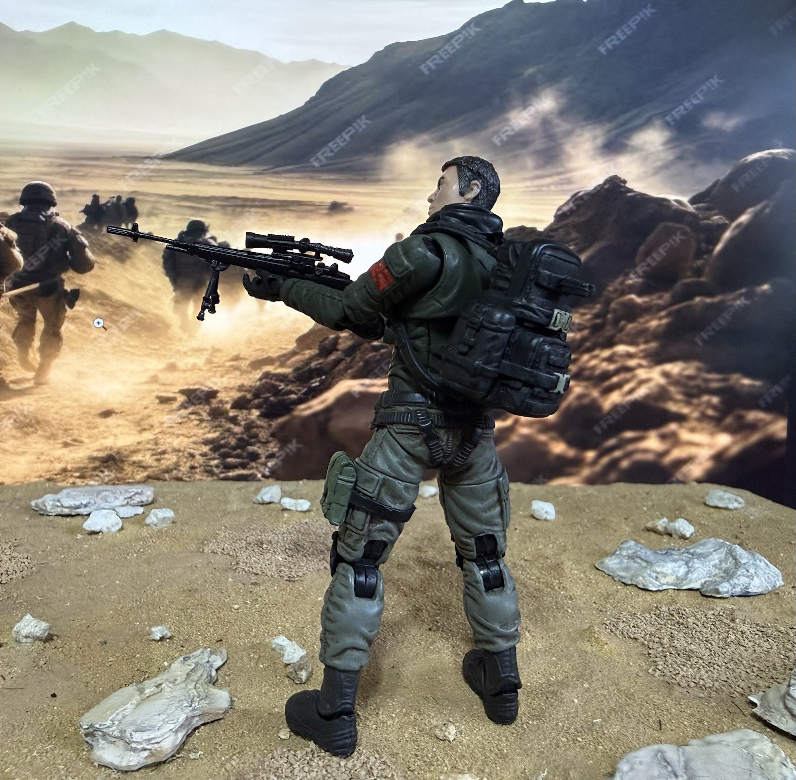 JOY TOY ARMED FORCES « PLA SPECIAL FORCES » FIGURE #5 LOOSE / ACRYLIC DISPLAY CASE