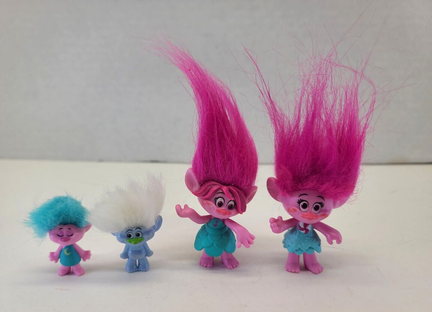 Trolls Poppy Guy Diamond Action Figure Glitter Hair Blue Pink Miniature 2&Prime; 3&Prime;
