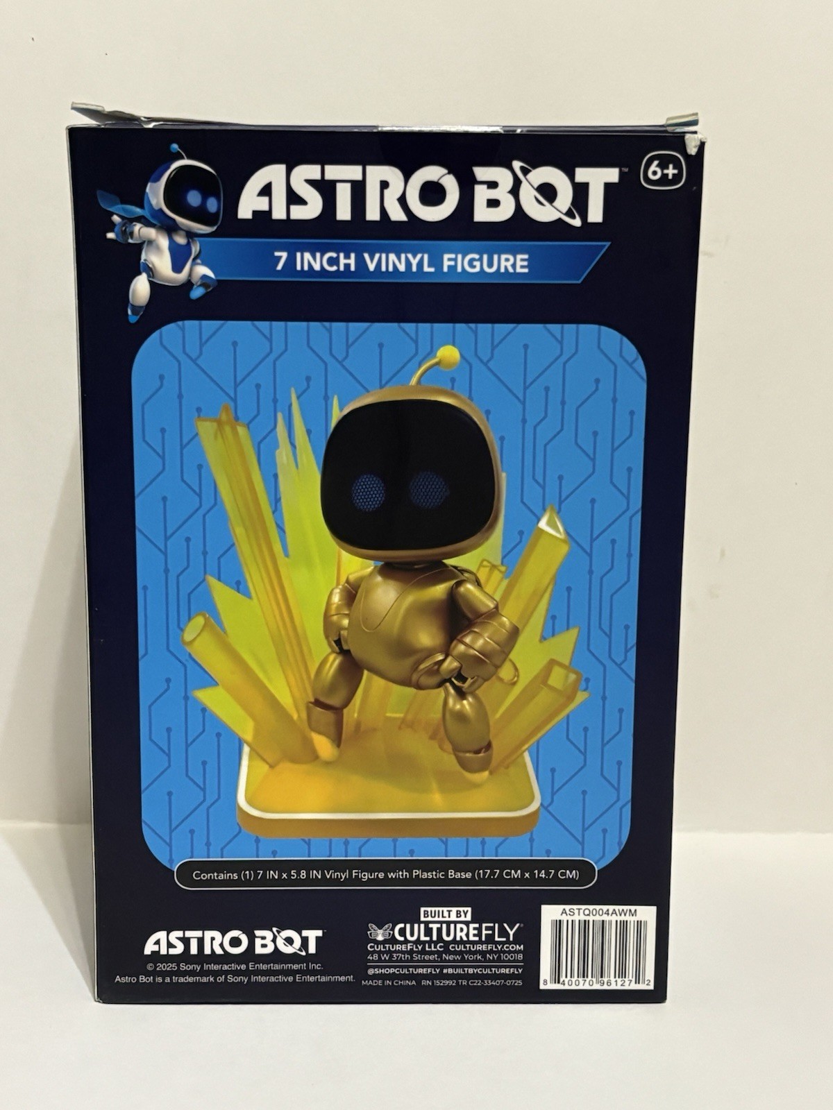 Astro Bot Gold Vinyl Figure 7&Prime; Inches [Small Damage On Box]
