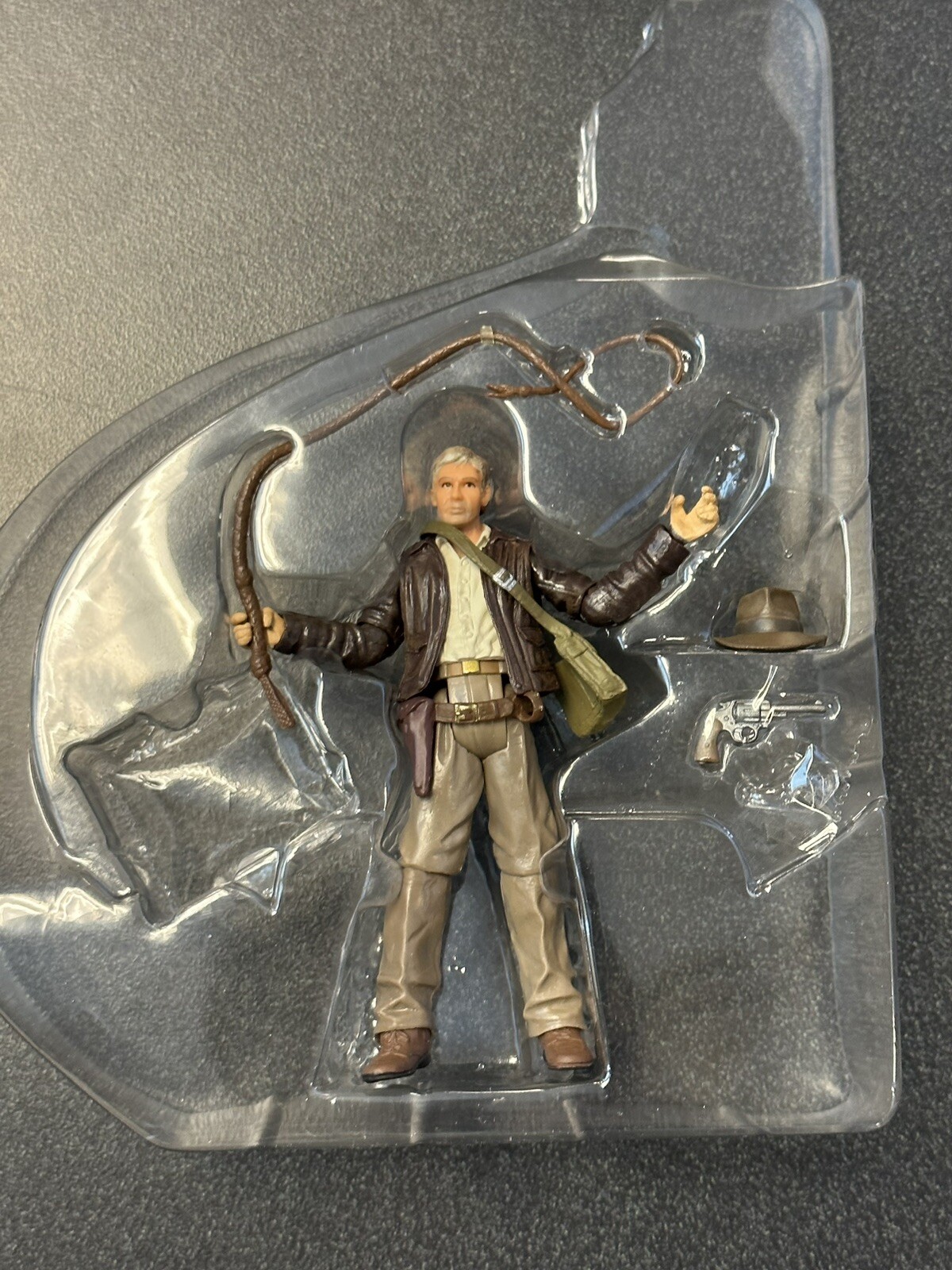 Hasbro Indiana Jones Figure 3.75&Prime; MINT Kingdom Skull W/Accessories (No Packaging
