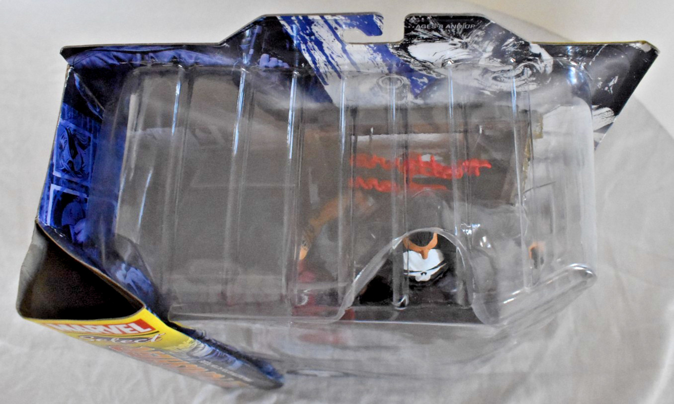 Marvel Select the PUNISHER 7&Prime; Action Figure pinball diorama scene Diamond Toys