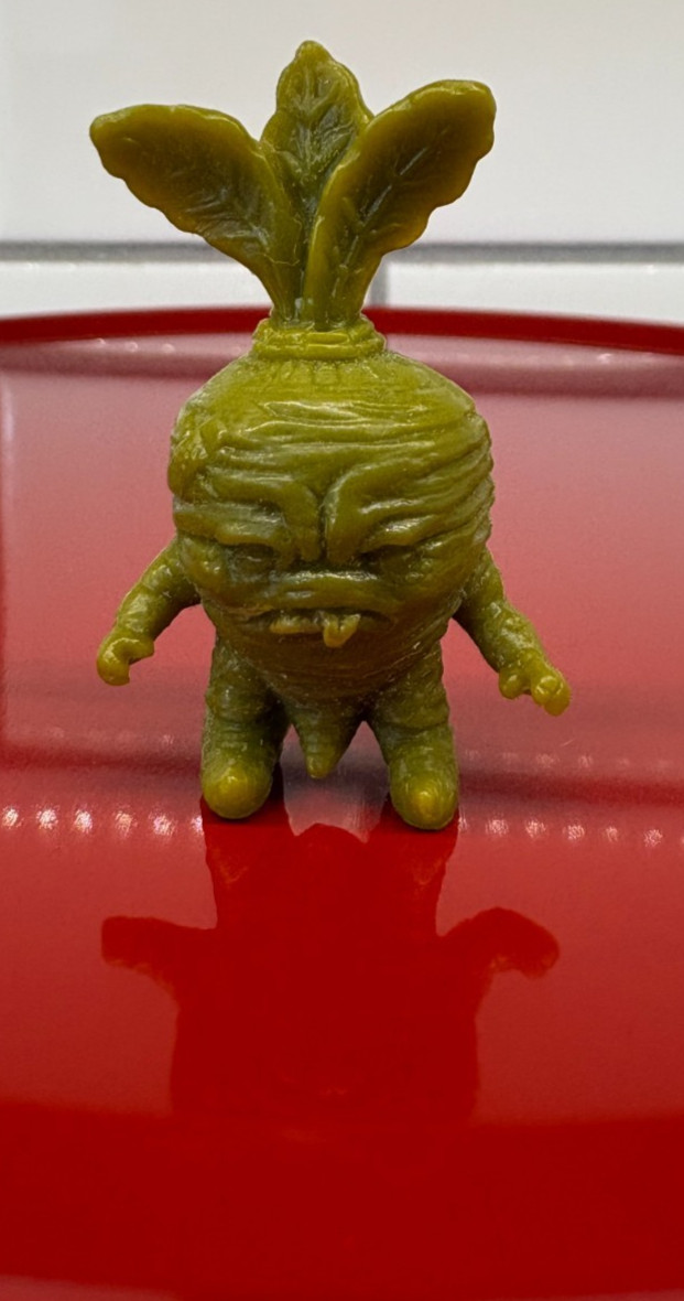 O.M.F.G. OMFG OTMFG October Toys Mini Figure – Baby Deadbeet Olive Green 1.75 in