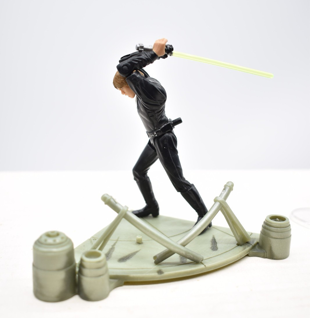 Star Wars – Luke Skywalker Throne Room Duel (2003) Return Of The Jedi