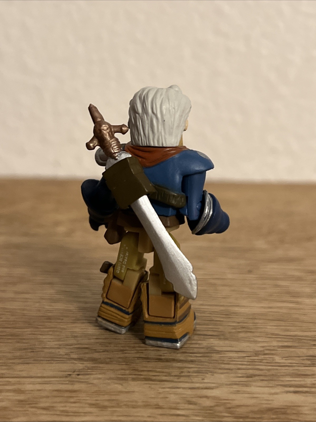 Valeros Human Fighter W/ Sword From Pathfinder 2.5” Action Figure PVC Toy