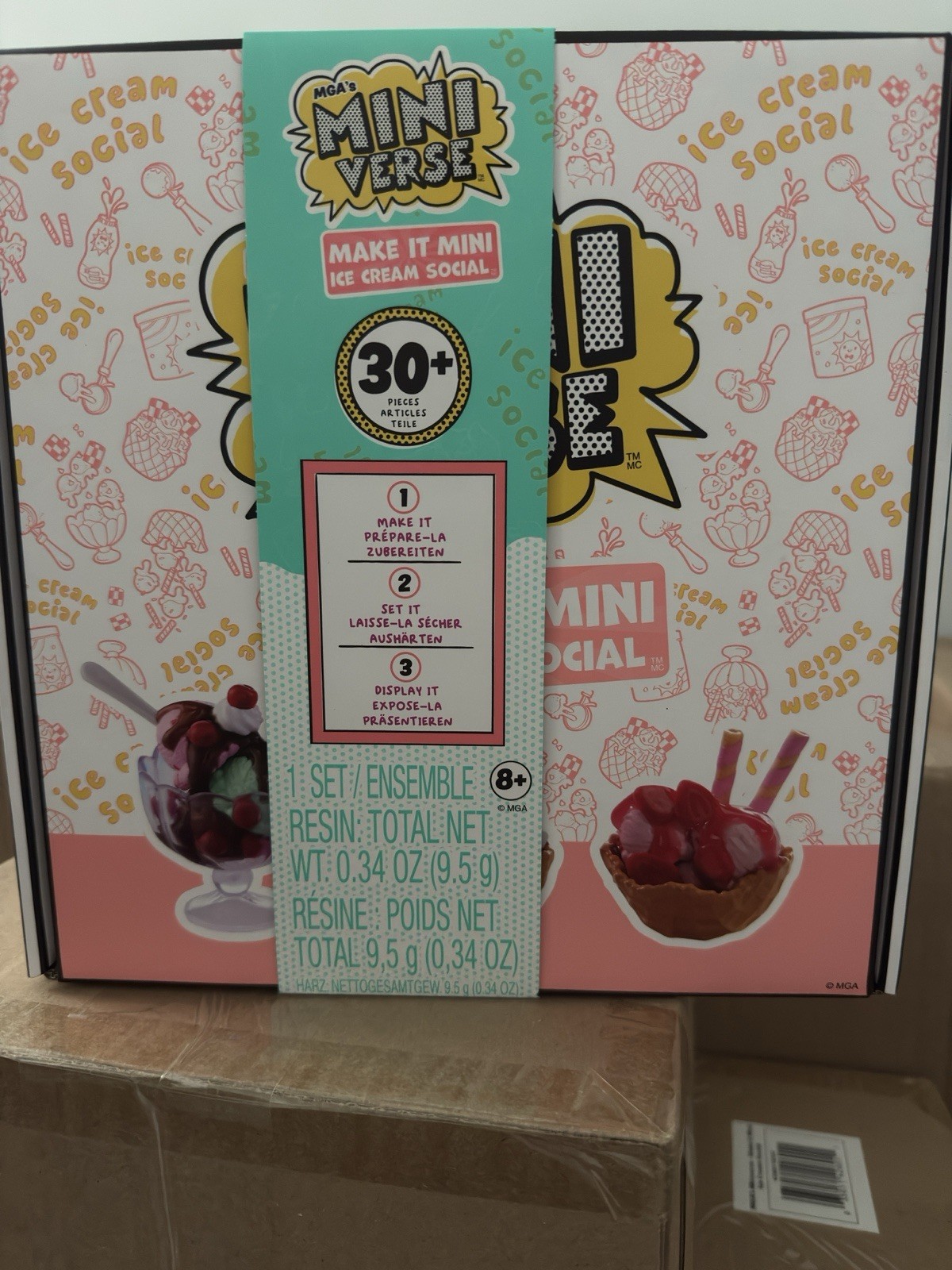 MGA&rsquo;s Miniverse Make It Mini Food/Ice Cream Social Brand NEW Lot 7 Party Favors